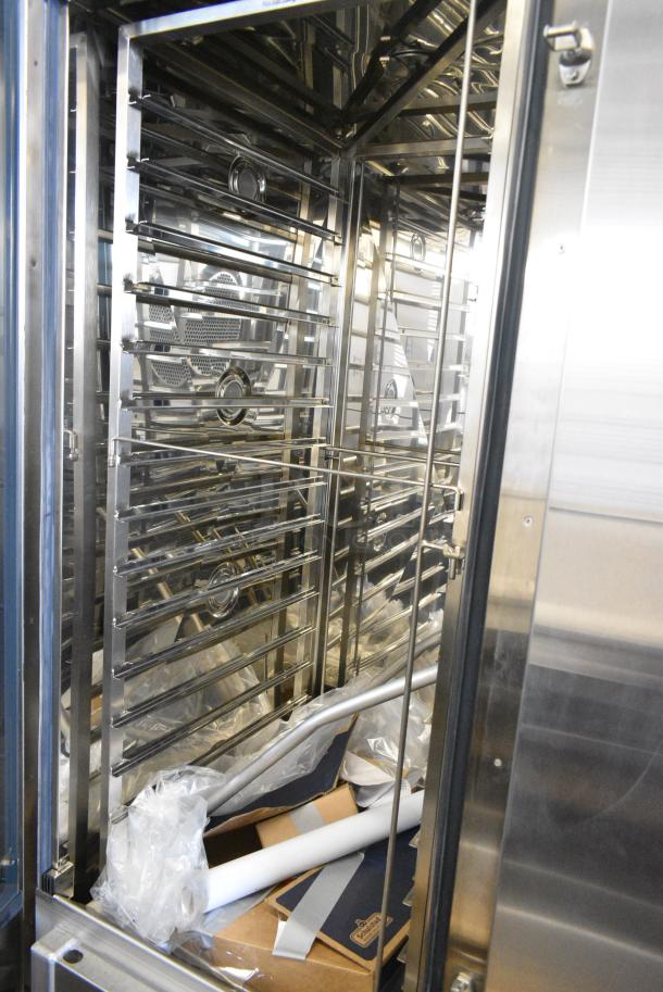 BRAND NEW SCRATCH AND DENT! 2019 Blodgett BCT-202/KPE 2.20 Stainless Steel Commercial Electric Powered Roll In Rack Combi Convection Oven w/ View Through Door and Metal Pan Transport Rack. 400 Volts, 3 Phase. - Image 5 of 6