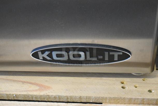 BRAND NEW SCRATCH AND DENT! 2021 Kool-it KSTM-60-2 Stainless Steel Commercial Sandwich Salad Prep Table Bain Marie Mega Top. 115 Volts, 1 Phase. Tested and Working! - Image 5 of 11