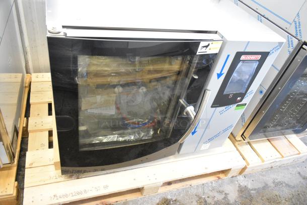 BRAND NEW SCRATCH AND DENT! Blodgett BCT-61/KPE-1.06 Stainless Steel Commercial Electric Powered Combi Convection Oven w/ View Through Door and Metal Oven Racks. 480 Volts, 3 Phase. - Image 1 of 6