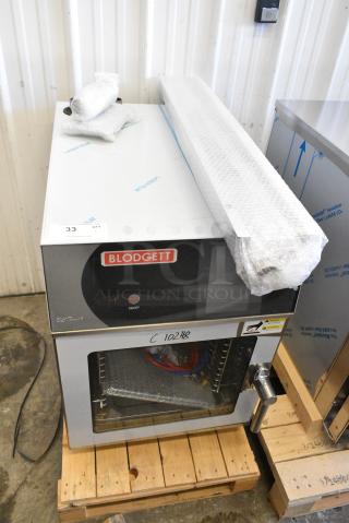 BRAND NEW SCRATCH AND DENT! Blodgett BLCT6E/CSII CPE 1.06 HE1 Stainless Steel Commercial Electric Powered Combi Convection Oven w/ View Through Door and Metal Oven Racks. Comes w/ Stacking Kit! 440/480 Volts, 3 Phase.