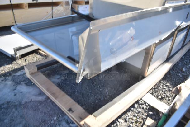 BRAND NEW SCRATCH AND DENT! Regency 600S32030230 Stainless Steel 3 Bay Sink w/ Dual Drain Boards. No Legs. - Image 3 of 4