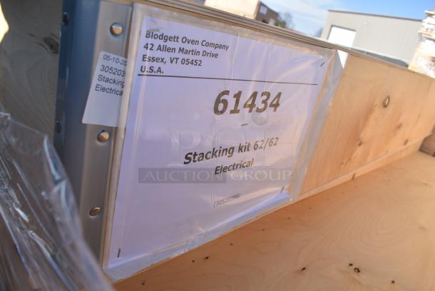 11 BRAND NEW SCRATCH AND DENT! Various Items Including Blodgett 61434 Stacking Kit for 62/62 Electrical Oven. 11 Times Your Bid! - Image 5 of 9