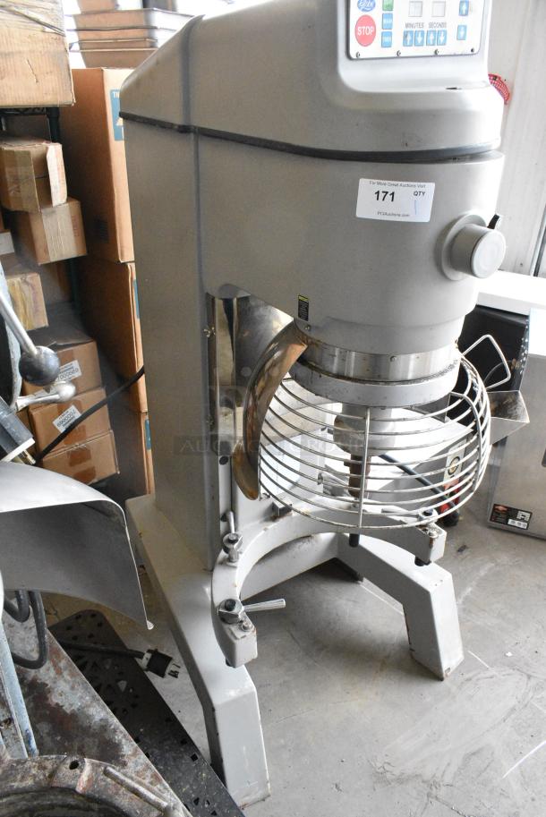 Globe SP62P Metal Commercial Floor Style 60 Quart Planetary Dough Mixer w/ Bowl Guard. 220 Volts, 1 Phase. - Image 7 of 9