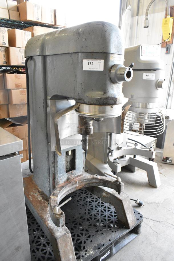 Hobart H-600 Metal Commercial Floor Style 60 Quart Planetary Dough Mixer w/ Bowl Guard. 115/250 Volts, 1/3 Phase. - Image 6 of 9