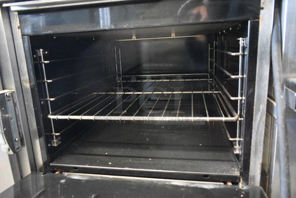 Royal Stainless Steel Commercial Electric Powered 4 Burner Hot Plate Range w/ Oven, Over Shelf and Back Splash. 208 Volts, 3 Phase. - Image 5 of 7