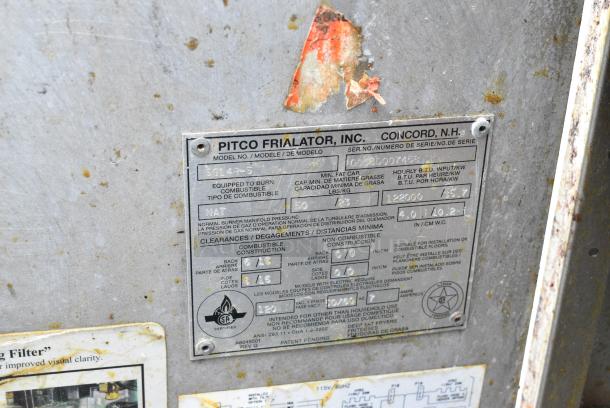 Pitco Frialator SG14R-S Stainless Steel Commercial Floor Style Natural Gas Powered 2 Bay Deep Fat Fryer. 122,000 BTU. - Image 9 of 10