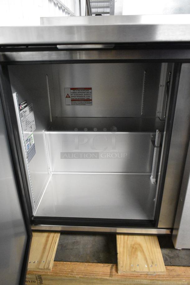 BRAND NEW SCRATCH AND DENT! 2024 True TWT-72-HC Stainless Steel Commercial 3 Door Work Top Cooler. 115 Volts, 1 Phase. Tested and Working! - Image 5 of 9