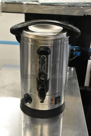 BRAND NEW SCRATCH AND DENT! Avantco 177WB8L 2.1 Gallon 54 cup (8 Liter) Water Boiler. 120 Volts, 1 Phase.