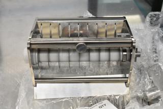 BRAND NEW SCRATCH AND DENT! Metal Piece for Pasta Machine