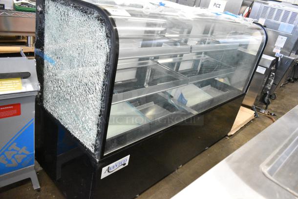 BRAND NEW SCRATCH AND DENT! Avantco 193BC72HCB 72" Curved Glass Black Refrigerated Bakery Display Case on Commercial Casters. See Broken Glass on Side Panel. 115 Volts, 1 Phase. Tested and Working! - Image 1 of 8