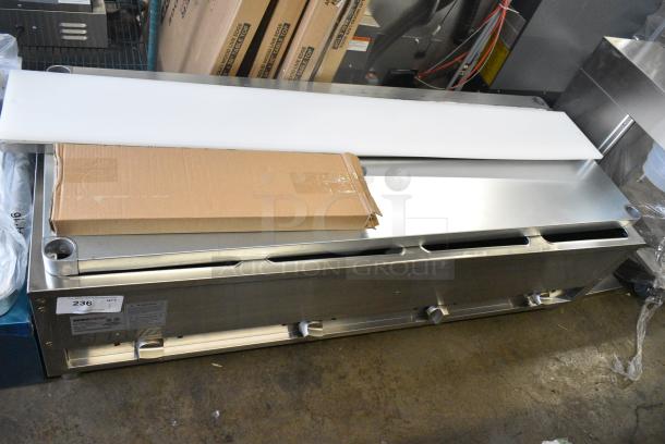 BRAND NEW SCRATCH AND DENT! 2023 ServIt 423EST4WO500 Stainless Steel Commercial Electric Powered 4 Bay Steam Table. 120 Volts, 1 Phase. Tested and Working! - Image 2 of 6