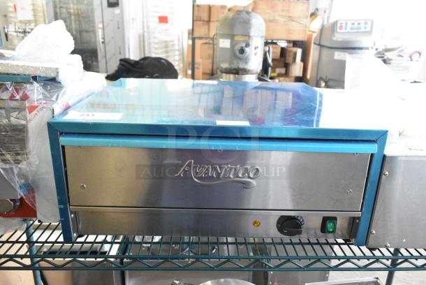 BRAND NEW SCRATCH AND DENT! Avantco 177BW32 Stainless Steel Commercial 32 Bun Warmer. 120 Volts, 1 Phase. Tested and Working! - Image 1 of 7