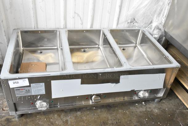 BRAND NEW SCRATCH AND DENT! 2024 ServIt 423EST3WS Stainless Steel Commercial Electric Powered 3 Bay Steam Table. Tested and Working! - Image 1 of 7