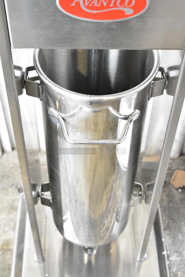 BRAND NEW SCRATCH AND DENT! Avantco Stainless Steel Countertop Sausage Stuffer. - Image 3 of 5