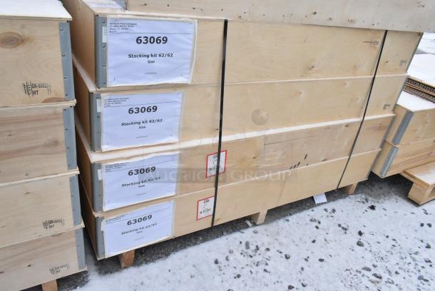 4 BRAND NEW SCRATCH AND DENT! Blodgett 63069 Stacking Kit for 62/62 Gas Ovens. 4 Times Your Bid! - Image 2 of 7