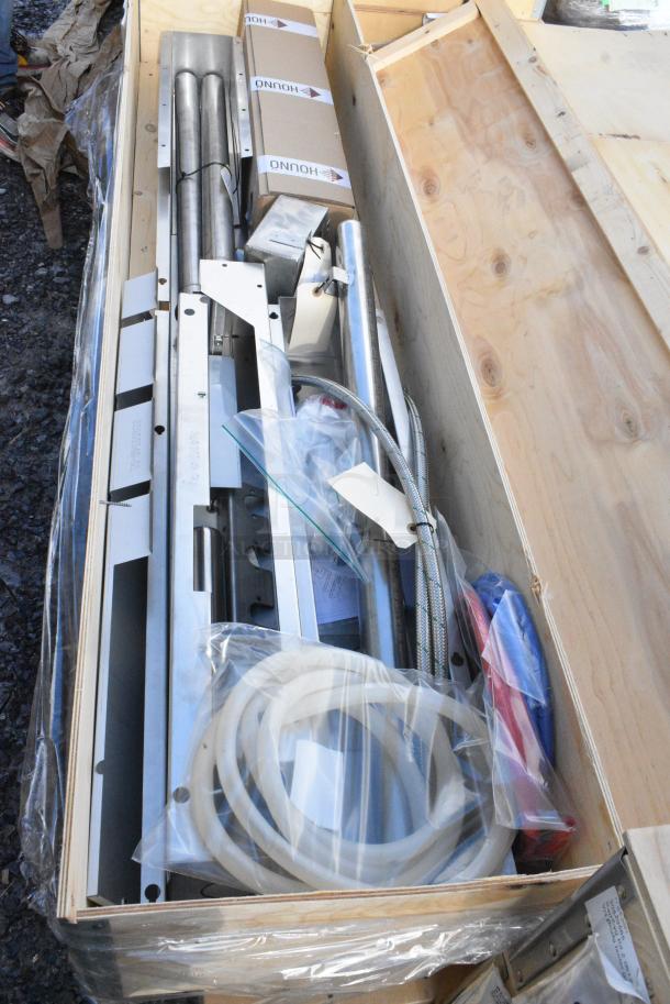 6 BRAND NEW SCRATCH AND DENT! Items Including 63068 Stacking Kit 61/101 Gas. 6 Times Your Bid! - Image 8 of 12