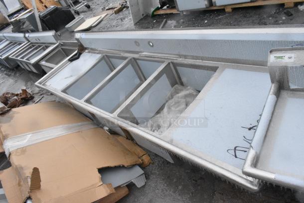 BRAND NEW SCRATCH AND DENT! Regency 600S32028224 Stainless Steel 3 Bay Sink w/ Dual Drain Boards. No Legs. - Image 1 of 7