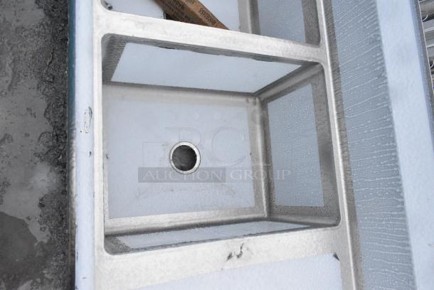 BRAND NEW SCRATCH AND DENT! Regency 600S31824218 Stainless Steel 3 Bay Sink w/ Dual Drain Boards. - Image 3 of 7