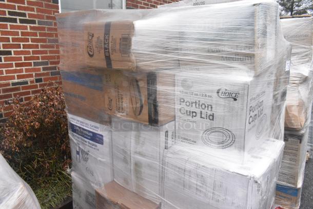 25 BRAND NEW! Boxes Including 127PL2 Choice PET Plastic Lid for 1.5 to 2.5 oz. Souffle Cup / Portion Cup - 2500/Case, 2 Box 346WSNSM Choice Medium Weight White Wrapped Polypropylene Plastic Spork, Straw, and Napkin Kit - 1000/Case, Choice Hinged Microwaveable Containers, Choice Portion Cup Lids, 129MCR24B Choice 24 oz. Black Round Microwavable Heavy Weight Container with Lid 7 1/4" - 150/Case. 25 Times Your Bid! - Image 5 of 9