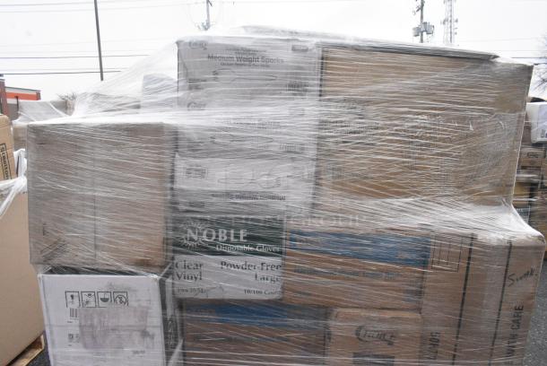 40 BRAND NEW! Boxes Including Choice Portion Cups, 966TALLFLDB Choice White Tall-Fold 6" x 13" Dispenser Napkin - 8000/Case, 127RD8BULK Choice 8 oz. Customizable Microwavable Translucent Round Deli Container - 500/Case, Choice Microwaveable Containers. 40 Times Your Bid! - Image 5 of 11