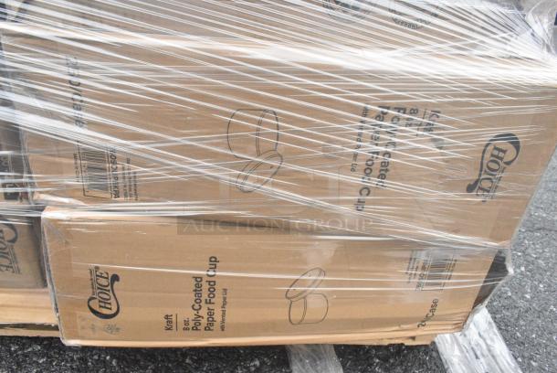 30 BRAND NEW! Boxes Including 500L1020B Choice Black Hot Paper Cup Travel Lid for 10-24 oz. Standard Cups and 8 oz. Squat Cups - 1000/Case, 2 Box 760SOUP8KPA Choice 8 oz. Kraft Poly-Coated Paper Food Cup with Vented Paper Lid - 250/Case, 129MCR32B Choice 32 oz. Black Round Microwavable Heavy Weight Container with Lid 7 1/4" - 150/Case, 500TW10 Choice 10 oz. Translucent Thin Wall Plastic Cold Cup - 2500/Case, 1503600 Choice 6 1/2" x 2" x 8 1/2" Kraft Grease-Resistant Window Cookie / Bakery Bag - 500/Case, 3 Box 760VP64KR Carnival King Kraft 64 oz. Popcorn Bucket - 360/Case. 30 Times Your Bid! - Image 3 of 9