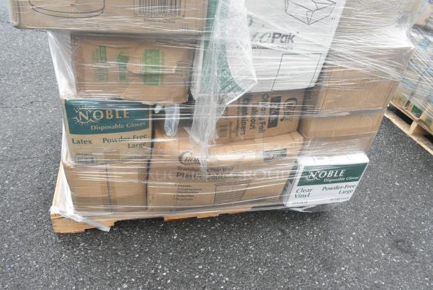 35 BRAND NEW! Boxes Including 2 Box 130BKKNIFEX Choice Black Extra Heavy Weight Polystyrene Plastic Knife - 1000/Case, 2 Box 500CC32THD Choice Heavy Duty 32 oz. Tall Heavy Weight Clear PET Plastic Cold Cup - 300/Case, 50010DWALLW Choice 10 oz. White Smooth Double Wall Paper Hot Cup - 500/Case. 35 Times Your Bid! - Image 9 of 9