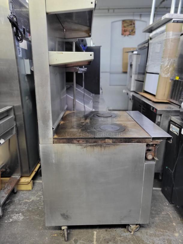 Jade Range Titan™ - Electric Oven & 2 Burner Stove with Stainless Steel Storage Shelves - Image 3 of 7