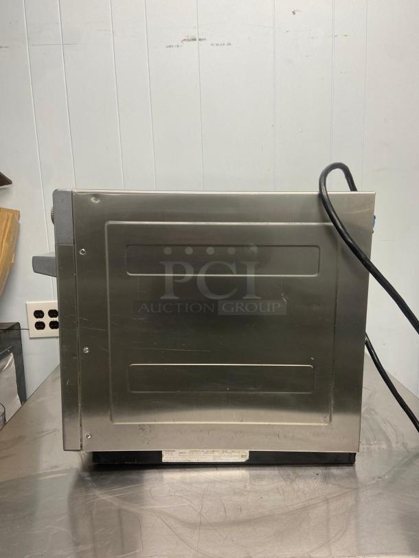 Panasonic Pro I Commercial Microwave Oven - Image 3 of 6