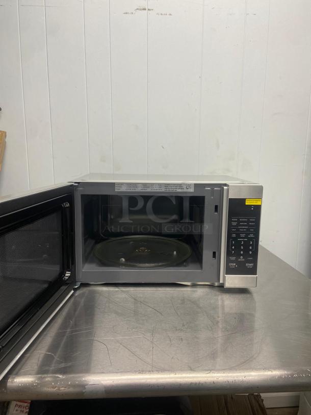 Sharp 1.6-Cu. Feet Large - Cooking Controls Countertop Microwave ( Stainless Steel ) - Image 5 of 5