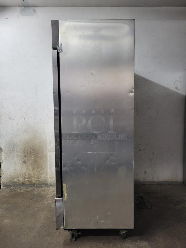 True T-49F-HC 49 Cu.Ft Two Section Stainless Reach-in Freezer - Image 3 of 6