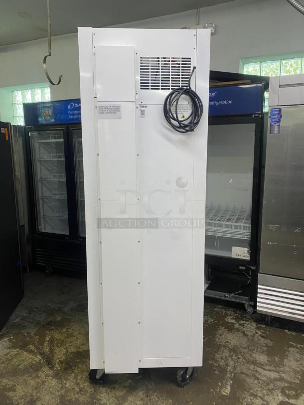 True 28" One Section Reach In Refrigerator Right Hinge Glass Door, 115v - Image 4 of 4