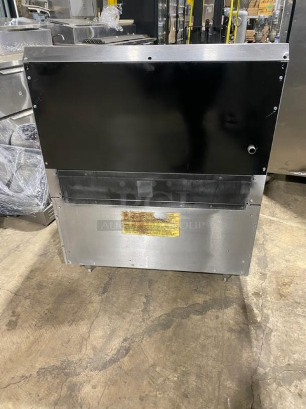 NICE! U.S. Range Commercial Stainless Steel Natural Gas Powered Char Broiler! With Back & Side Splash! With Pan Rail & Enclosed Base! On Legs! - Image 3 of 8