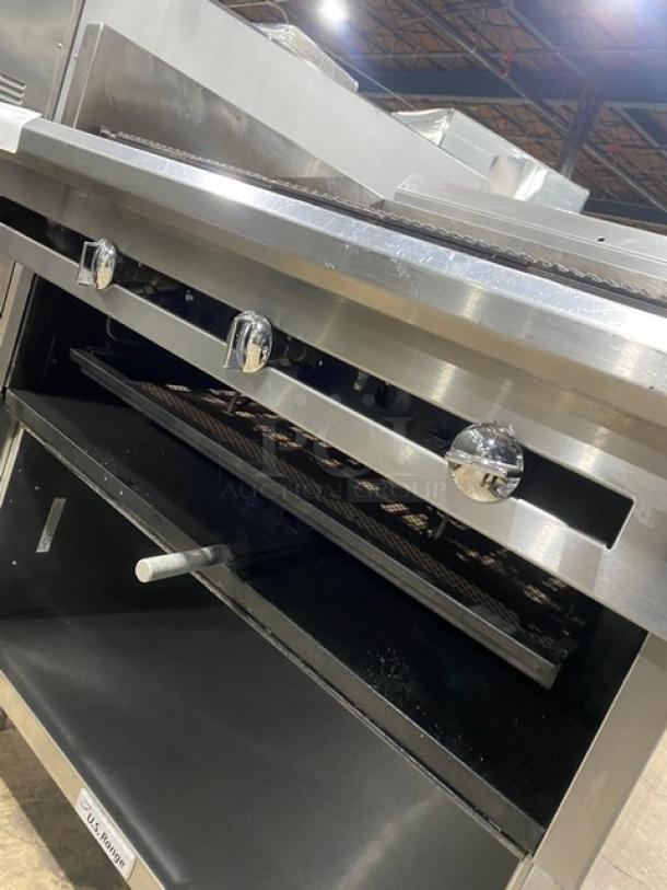 NICE! U.S. Range Commercial Stainless Steel Natural Gas Powered Char Broiler! With Back & Side Splash! With Pan Rail & Enclosed Base! On Legs! - Image 7 of 8