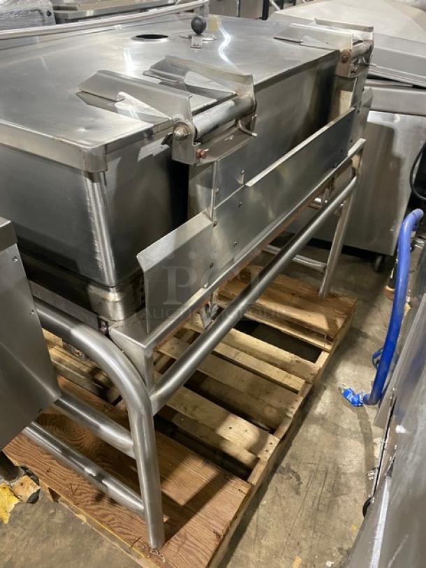 AWESOME! Market Forge Commercial Stainless Steel Natural Gas Powered Tilted Braising Pan/Ultra Tilt Skillet! Model: 1300-2 SN: 132900! 115V 1 Phase! On Legs! Working When Removed! - Image 4 of 8