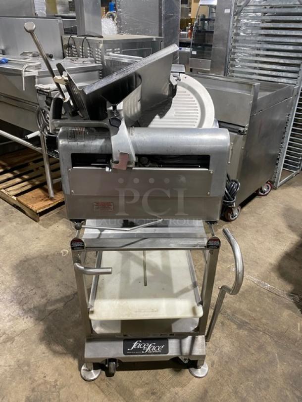GREAT! Hobart Commercial Heavy Duty Electric Powered Countertop Deli Meat Slicer! Model: 1712E SN: 56-932-680! 115V 1 Phase! On Face-To-Face Commercial Stainless Steel Equipment Cart/Stand! With Legs & Casters! - Image 3 of 10