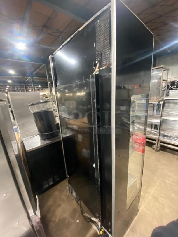Hussmann Commercial Self-Contained 3-Tier Refrigerated Open Grab-N-Go Merchandiser Display Showcase! With Pull Down Night-Curtain! With Adjustable Shelves! Model: RGD-24D-72H-3-S/C SN: 1030122201833288! 208-240V 1 Phase! On Legs! - Image 3 of 8
