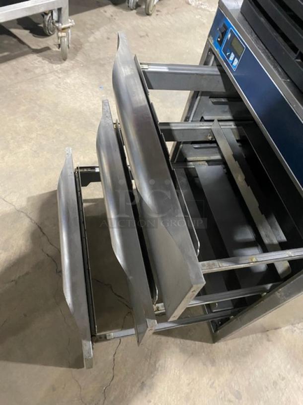 Alto-Shaam! 2021! Halo Heat Series Commercial Stainless Steel Electric Powered 3 Drawer Hot Food Warmer! With Digital Controls! Model: 5003-D SN: 2940858-000! 120V 1 Phase! - Image 6 of 8