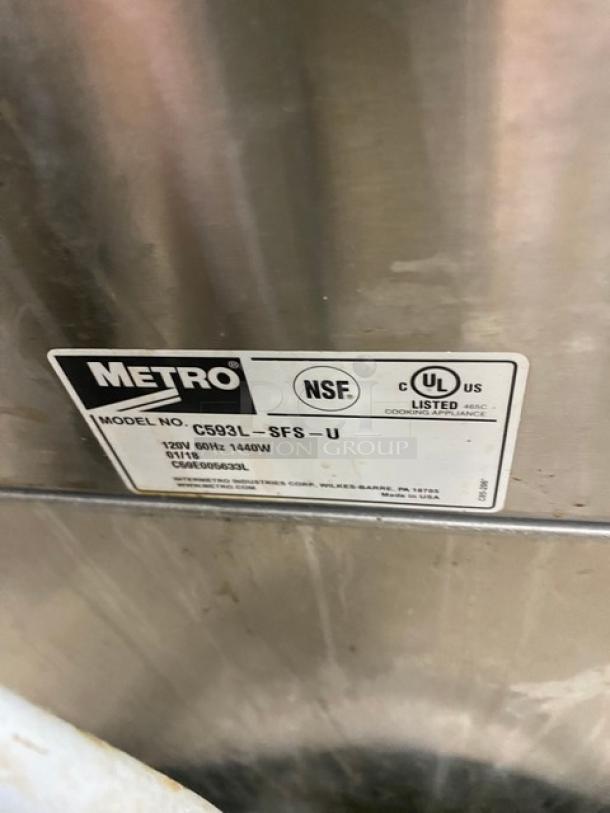 Metro C5 Series Commercial Stainless Steel Undercounter Heated Holding/Proofing Cabinet! Model: C593L-SFS-U SN: C59E005633L! 120V! On Casters! Working When Removed! - Image 5 of 8
