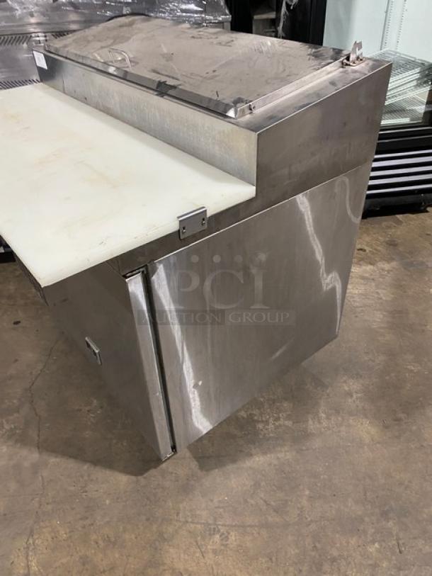 Kelvinator Commercial Stainless Steel Single Door Refrigerated Bain Marie Style Mega Top Pizza Prep Table! With Removable Cutting Board! With Poly Coated Wire Rack! Model: KCPT50.6 SN: 1B44506371! 115V 1 Phase! On Casters! - Image 3 of 10