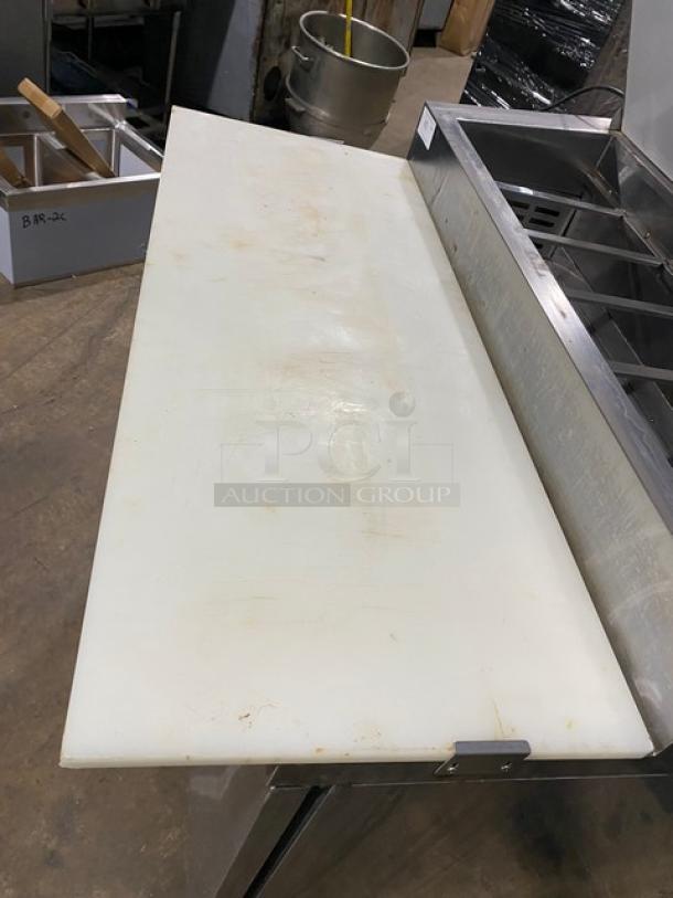 Kelvinator Commercial Stainless Steel Single Door Refrigerated Bain Marie Style Mega Top Pizza Prep Table! With Removable Cutting Board! With Poly Coated Wire Rack! Model: KCPT50.6 SN: 1B44506371! 115V 1 Phase! On Casters! - Image 9 of 10