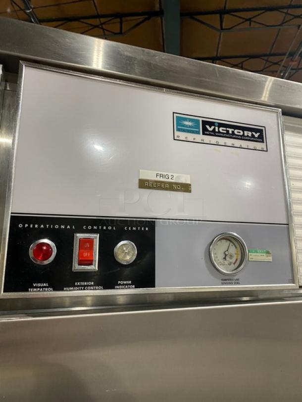 Victory Commercial Stainless Steel Solid Half Door 2 Section Reach In Refrigerator! With Built In Pan Holding Racks & Wired Racks! On Casters! - Image 8 of 9