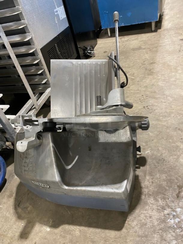 Hobart Commercial Semi-Automatic Electric Powered Countertop Meat Deli Slicer! Model: 2712 SN: 56-1207-821! 120V 1 Phase! - Image 2 of 8