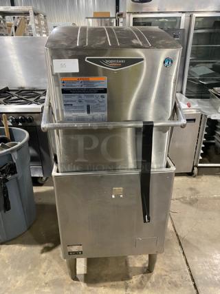 Hoshizaki Commercial Stainless-Steel Jet Wash High Temperature Free-Standing Warewasher/Dishwasher! Energy Star Certified! With Digital Controls! Model: JWE-620UA-6B SN: U30047L! 208-230V 3 Phase! On Legs!