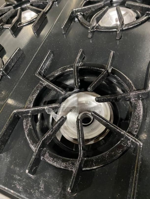 Viking Commercial Stainless Steel Natural Gas Powered 6 Burner Range/Oven Combo! With Back Splash & Overhead Salamander Shelf! With Wired Oven Racks! On Legs! - Image 6 of 9
