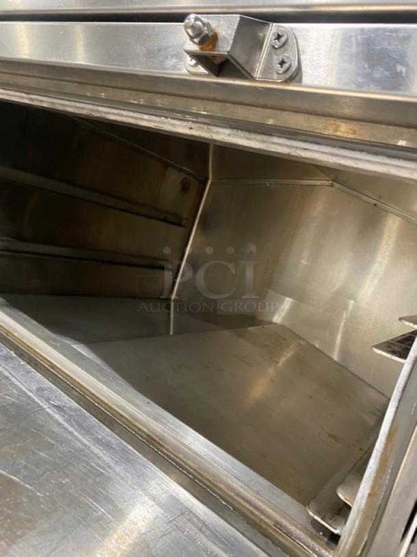 L & T Panda Range Commercial Stainless Steel Natural Gas Powered High-Speed 3 Compartment Steamer Cabinet! With Independent Controls! Model: PD-HKSMG-CB30 SN: PHM2002001! On Legs! - Image 6 of 9