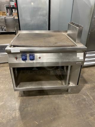 Electrolux Thermaline Series Commercial Stainless Steel Natural Gas Powered Free-Cook Flat Top Grill! With Back Splash! With Enclosed Open Base! On Legs!