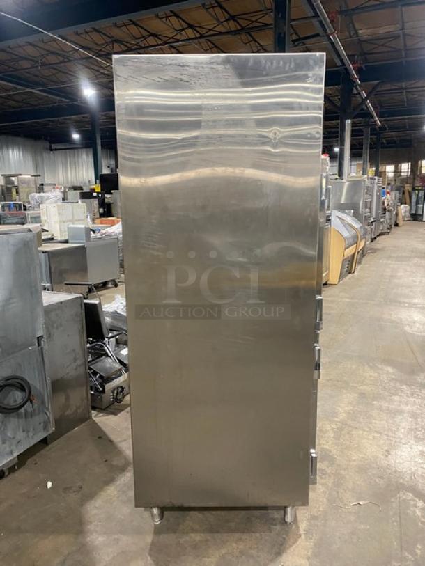 Traulsen Commercial Stainless Steel 2 Section Half Door Reach In Freezer! With Wired Racks! Model: ALT232NREHHS SN: T457230J96! 208-230/115V 1 Phase! On Legs! - Image 3 of 8