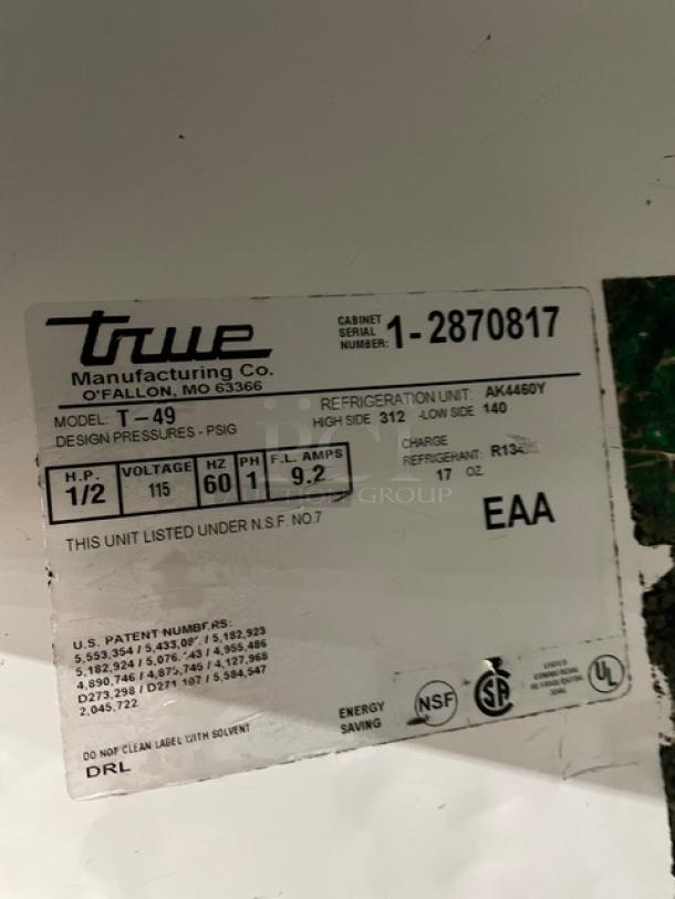 True Commercial Stainless Steel Solid 2 Door Reach In Refrigerator! Model: T-49 SN: 1-2870817! 115V 1 Phase! With Casters! - Image 7 of 10