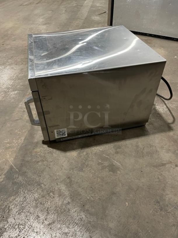 Panasonic Commercial Stainless Steel Electric Powered Countertop Heavy Duty Microwave Oven! With Programable Memory Pad! Model: NE-17521 SN: 6AN2270053! 208/230V 1 Phase! - Image 4 of 8