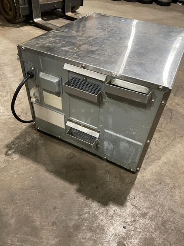Panasonic Commercial Stainless Steel Electric Powered Countertop Heavy Duty Microwave Oven! With Programable Memory Pad! Model: NE-1757R SN: 6A78090292! 208/230V 1 Phase! - Image 4 of 8
